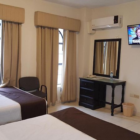 Hotel Roma Matamoros Kültér fotó