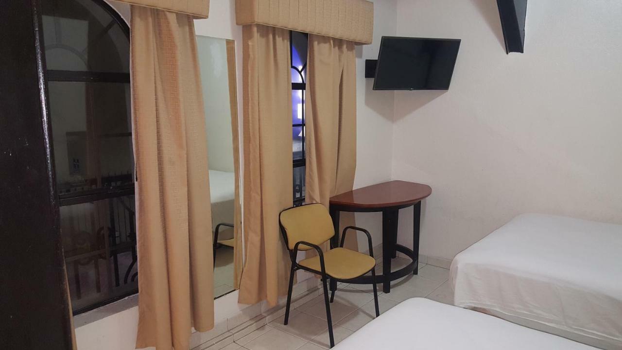 Hotel Roma Matamoros Kültér fotó